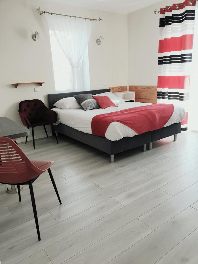 Solar Bed & Breakfast Karwia Buitenkant foto