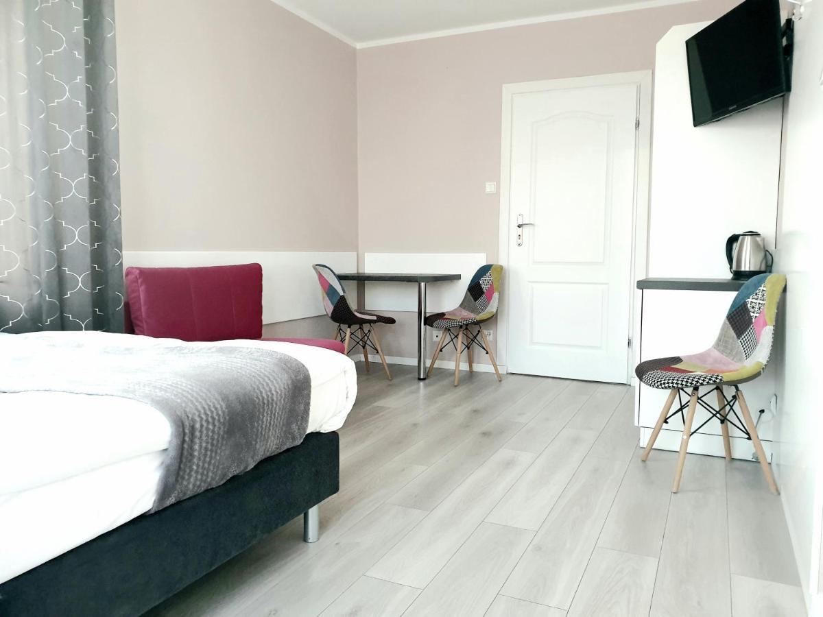 Solar Bed & Breakfast Karwia Buitenkant foto
