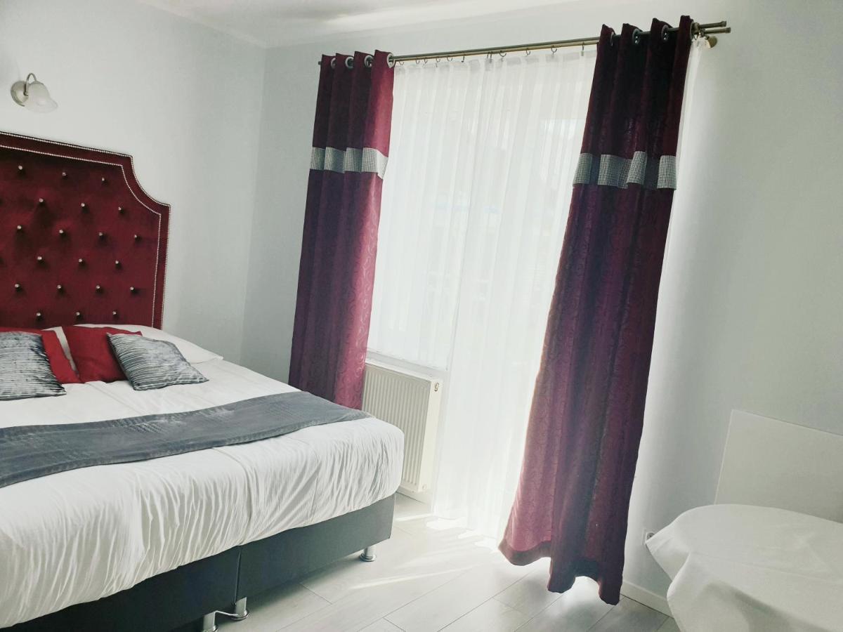 Solar Bed & Breakfast Karwia Buitenkant foto